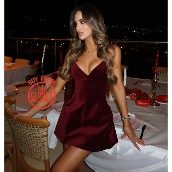 RARE!!! ZARA BLOGGER FAVE!!! V-Neck Mini Dress NWT - Picture 3 of 16